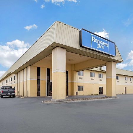 Rodeway Inn South Hutchinson Eksteriør bilde