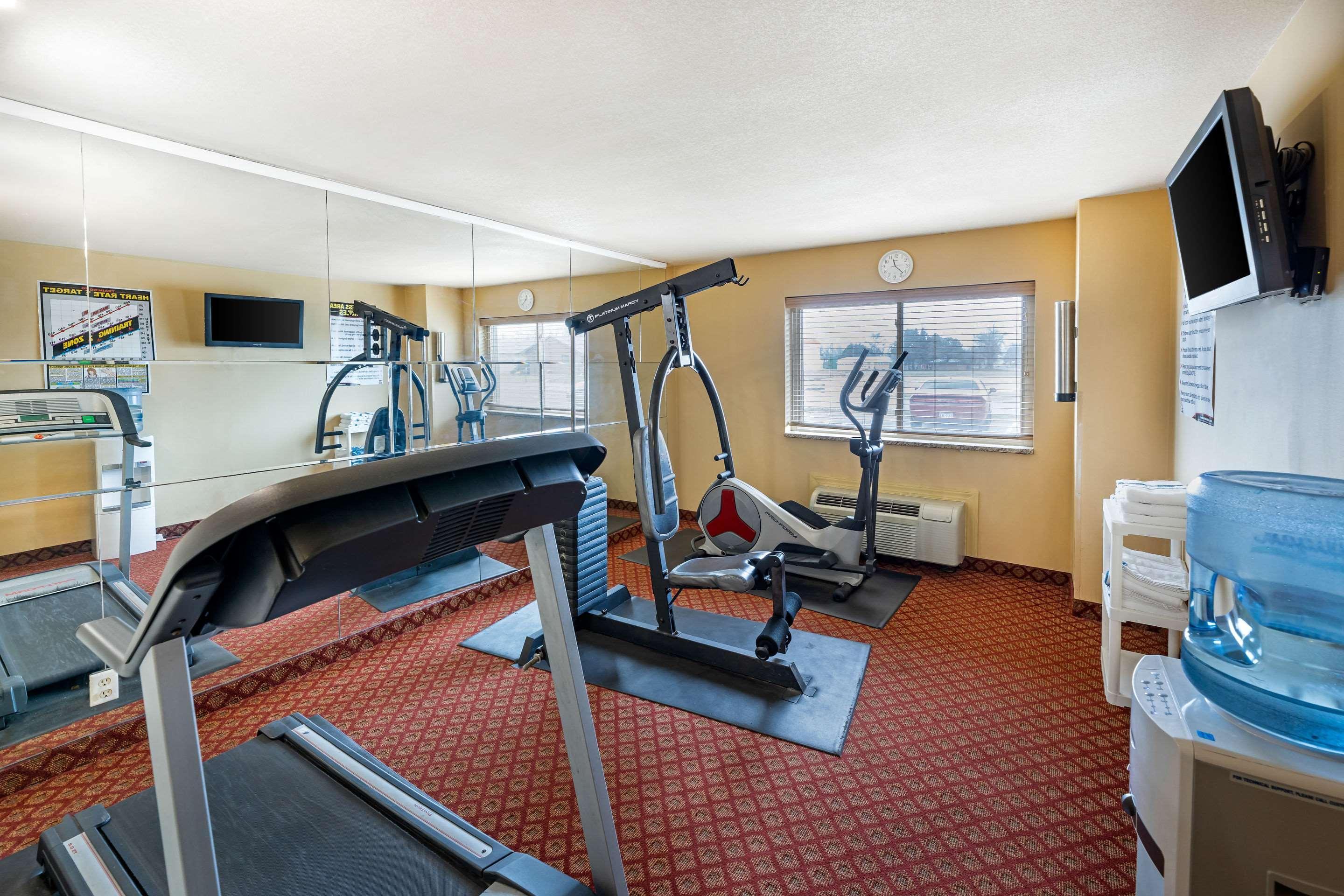 Rodeway Inn South Hutchinson Eksteriør bilde